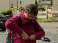 2015 Wein 032  Regi hatte ihren Stock auf Dirk Nowitzki Größe eingestellt und spürten Dissonanzen
